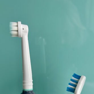 Die alte weisse Frau rechnet nicht nach